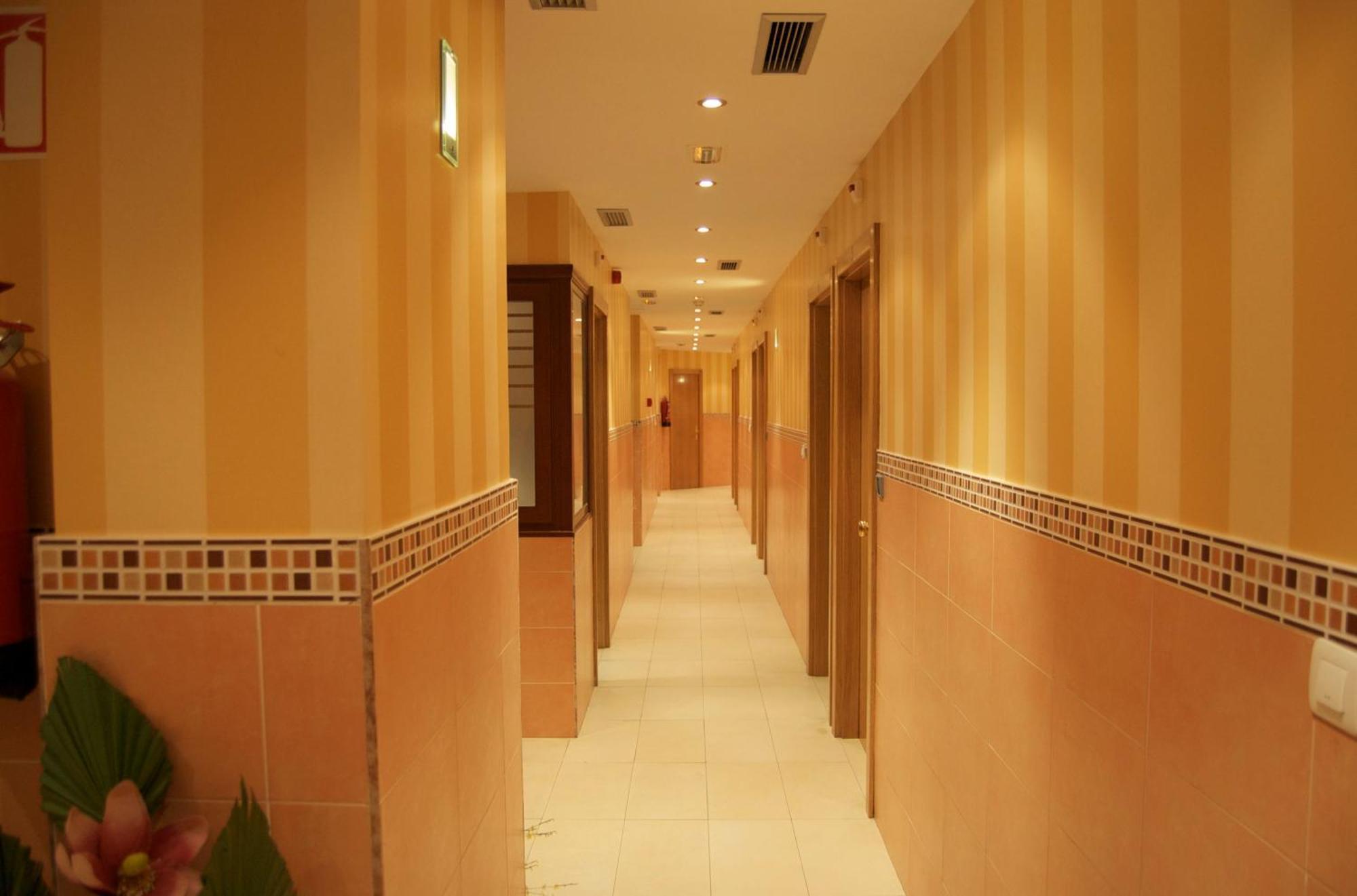 Pension Zorroza 1 บิลเบา ภายนอก รูปภาพ